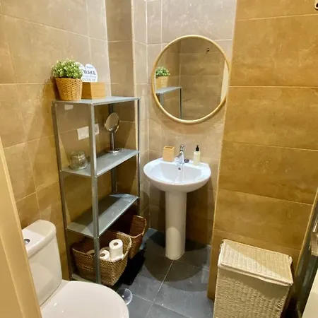 La Casa Azul En El Corazon De Triana * סביליה